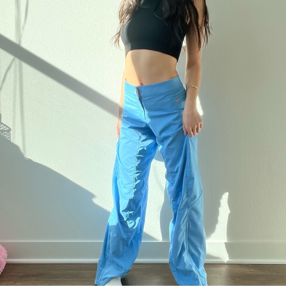 nike track pants - Picture 4 of 4